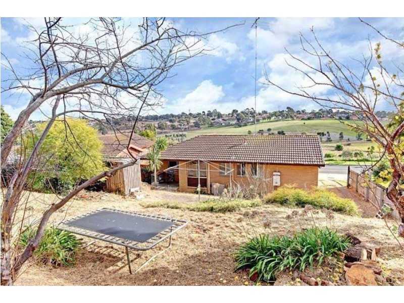 104 Ripplebrook Drive, Broadmeadows VIC 3047