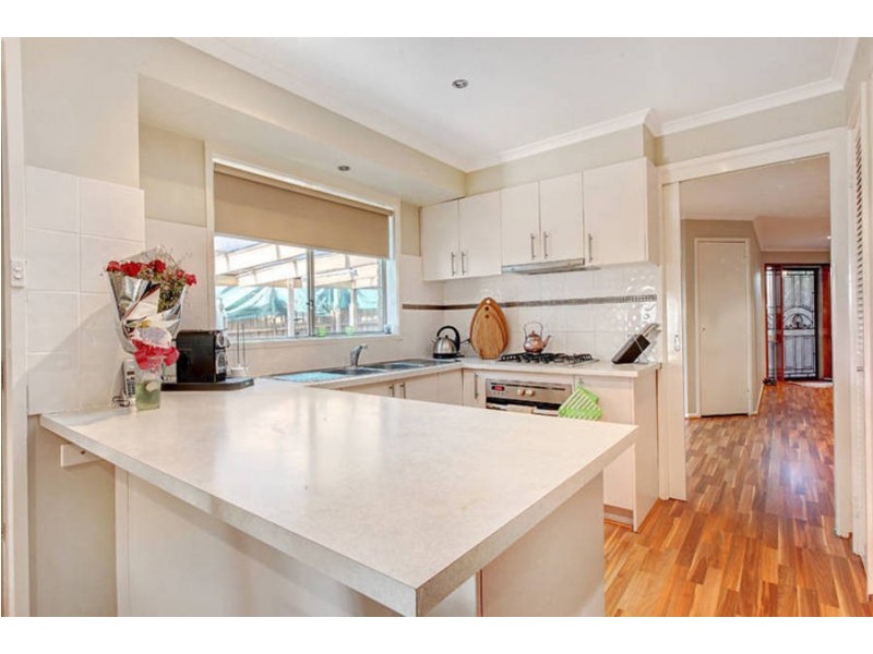 37 Kanooka Grove, Meadow Heights VIC 3048