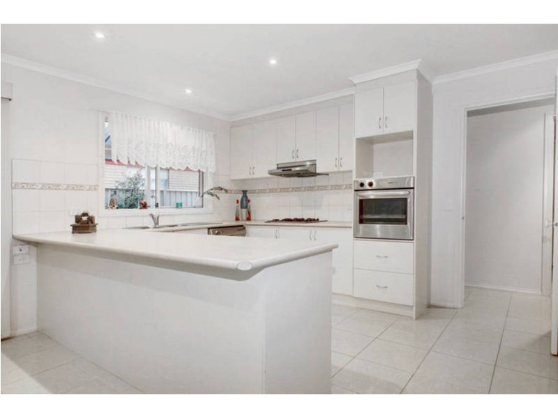 12 Mosman Way, Craigieburn VIC 3064