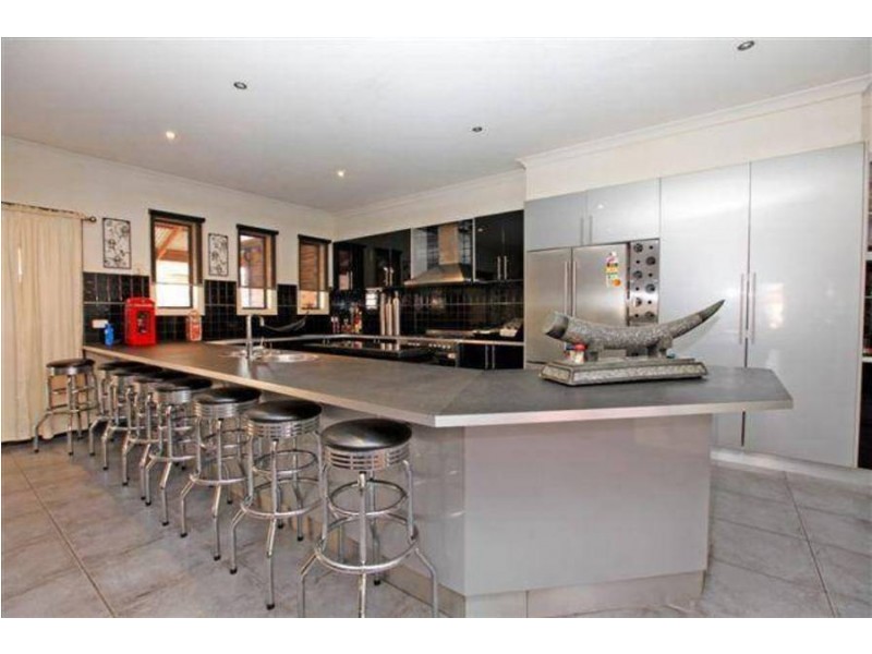 111 Royal Terrace, Craigieburn VIC 3064