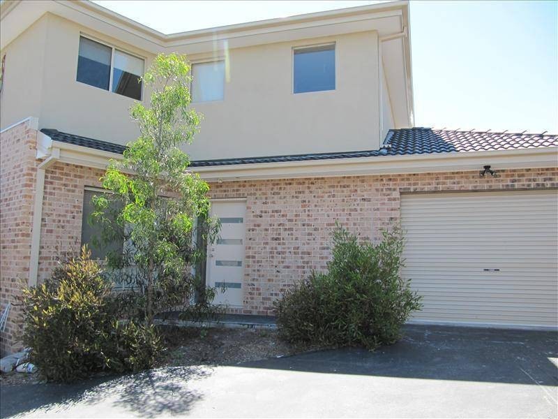 1/11 Dutton Court, Meadow Heights VIC 3048