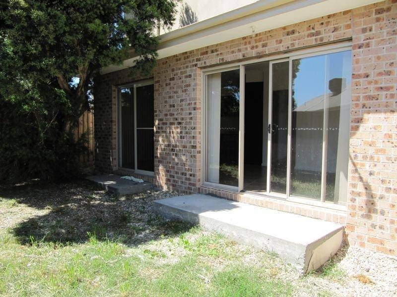 1/11 Dutton Court, Meadow Heights VIC 3048