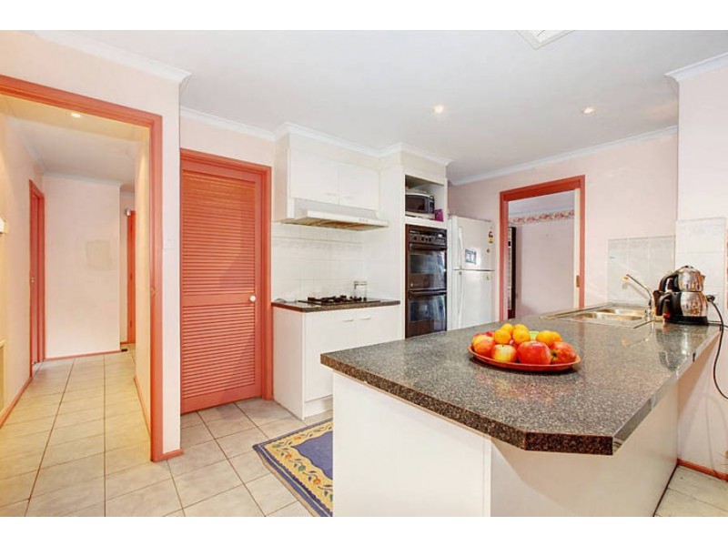 7 Magnolia Blvd, Meadow Heights VIC 3048