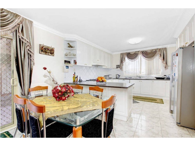 7 Nairn Court, Greenvale VIC 3059