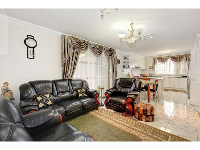 7 Nairn Court, Greenvale VIC 3059