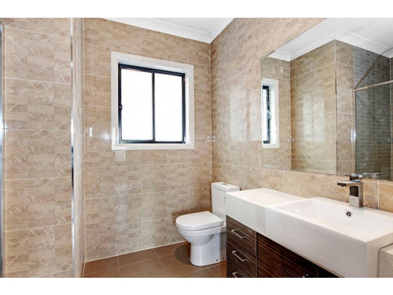 14 Westbury Park Way, Roxburgh Park VIC 3064