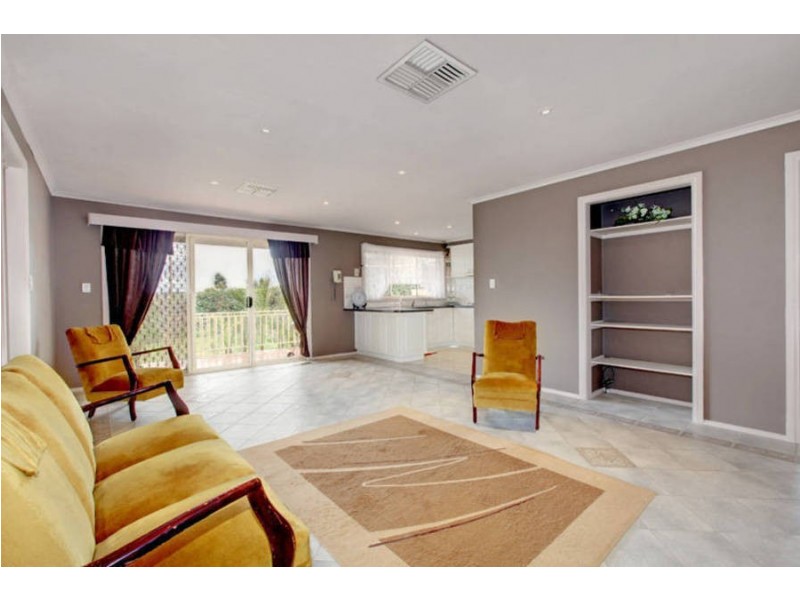 28  Banksia Place, Meadow Heights VIC 3048