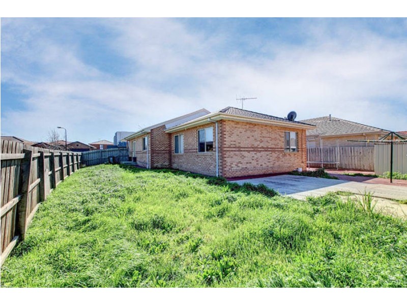 7 Wattleview Road, Roxburgh Park VIC 3064