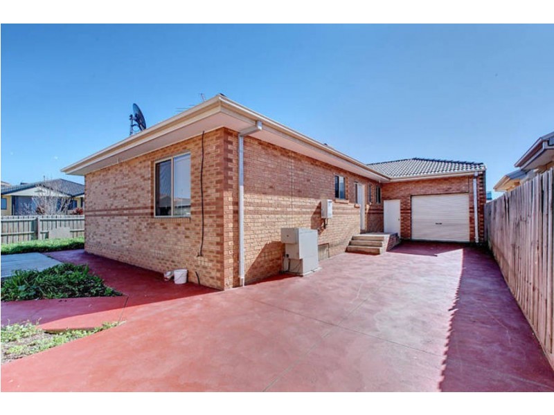 7 Wattleview Road, Roxburgh Park VIC 3064