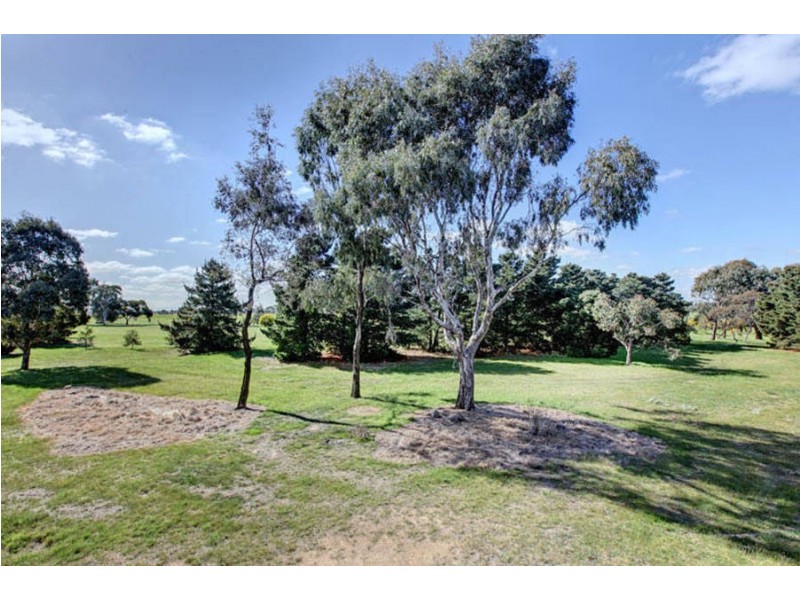 3 Jirrahlinga Terrace, Craigieburn VIC 3064