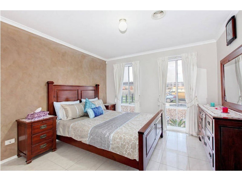 7 Angus Court, Roxburgh Park VIC 3064