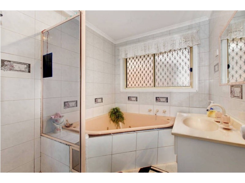 28 Banksia Place, Meadow Heights VIC 3048