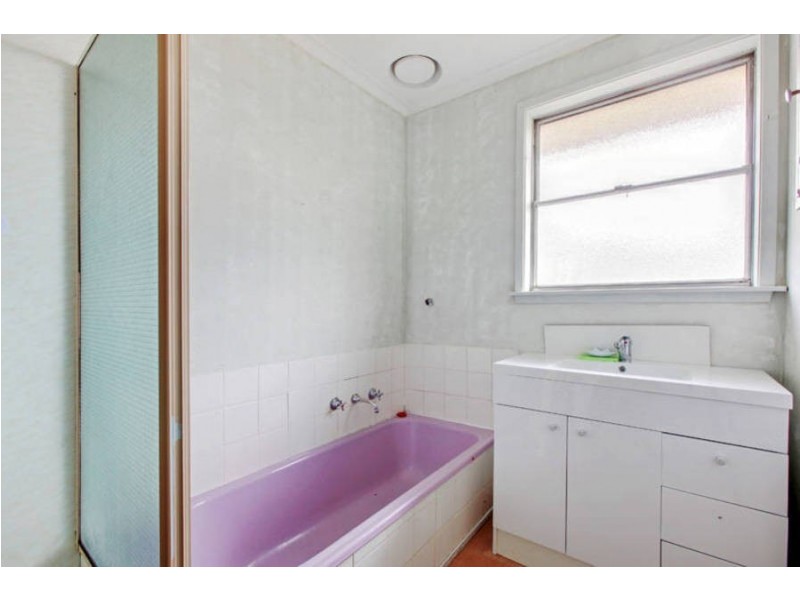 45 Crossley Crescent, Coolaroo VIC 3048