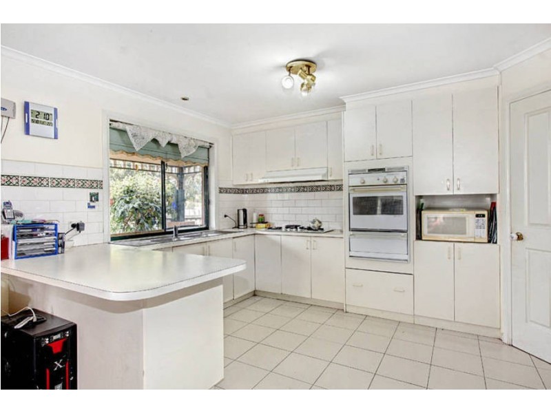 56 Eucalyptus Place, Meadow Heights VIC 3048