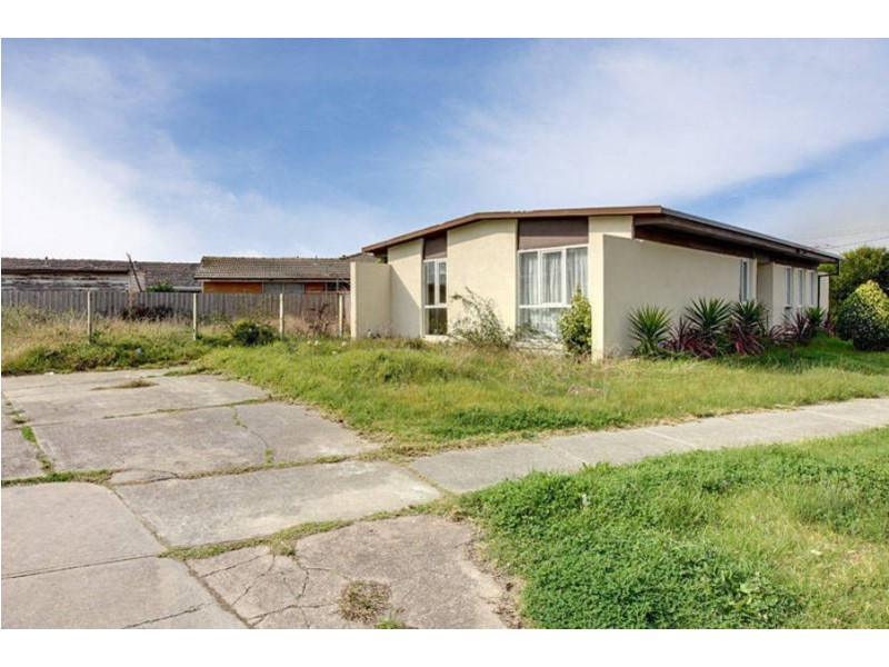 2 Hampden Street, Dallas VIC 3047