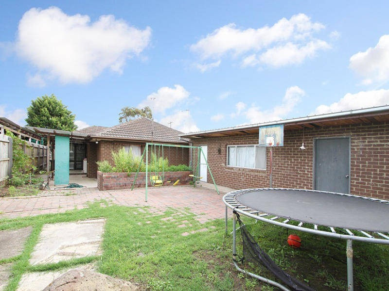 7 Colignan Court, Meadow Heights VIC 3048