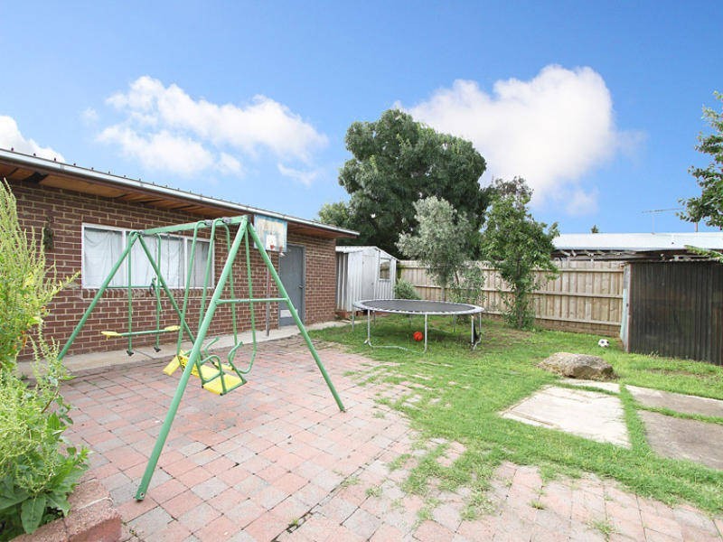 7 Colignan Court, Meadow Heights VIC 3048