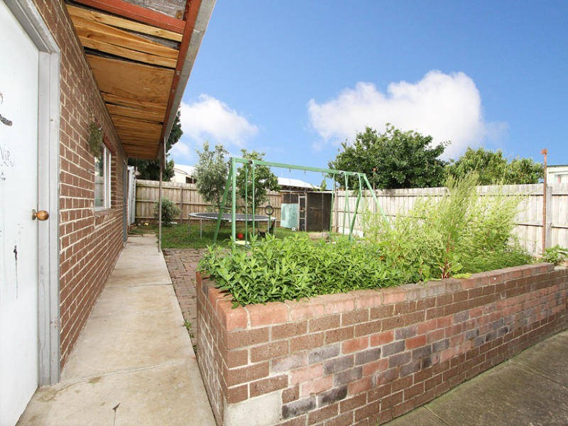 7 Colignan Court, Meadow Heights VIC 3048