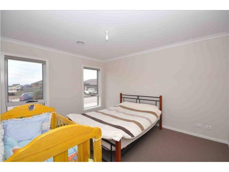 5 Parkhaven Street, Craigieburn VIC 3064