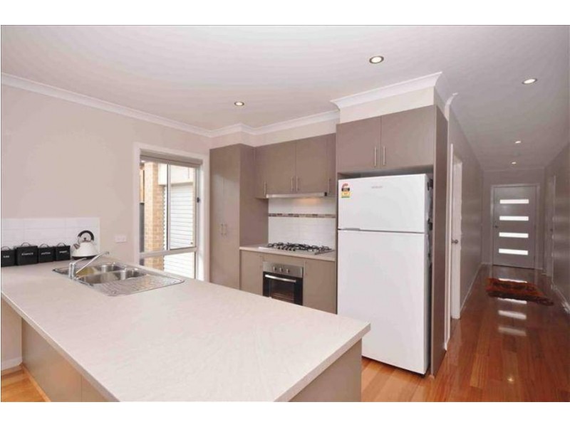 5 Parkhaven Street, Craigieburn VIC 3064