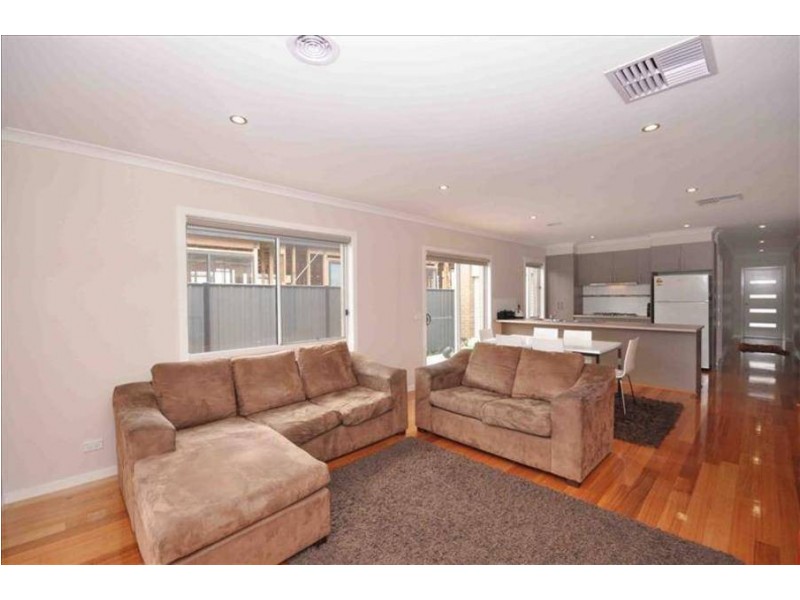 5 Parkhaven Street, Craigieburn VIC 3064