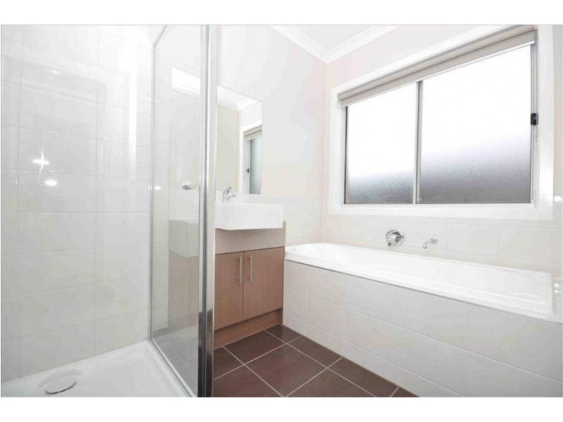 5 Parkhaven Street, Craigieburn VIC 3064