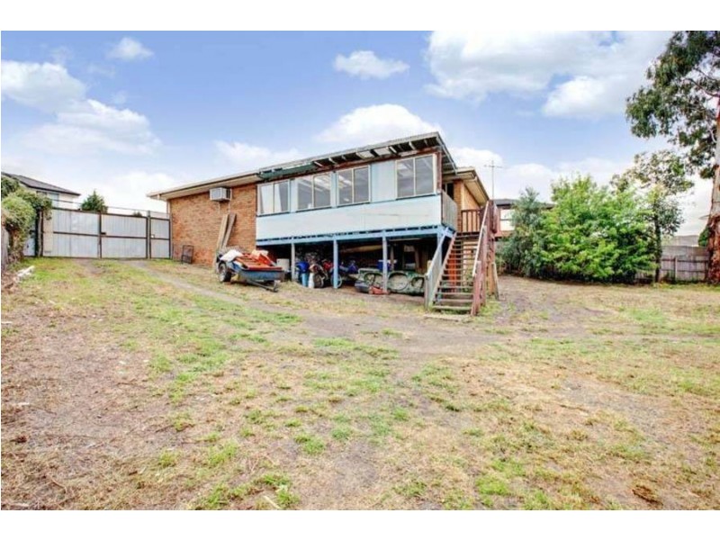 6 Wirilda Court, Meadow Heights VIC 3048