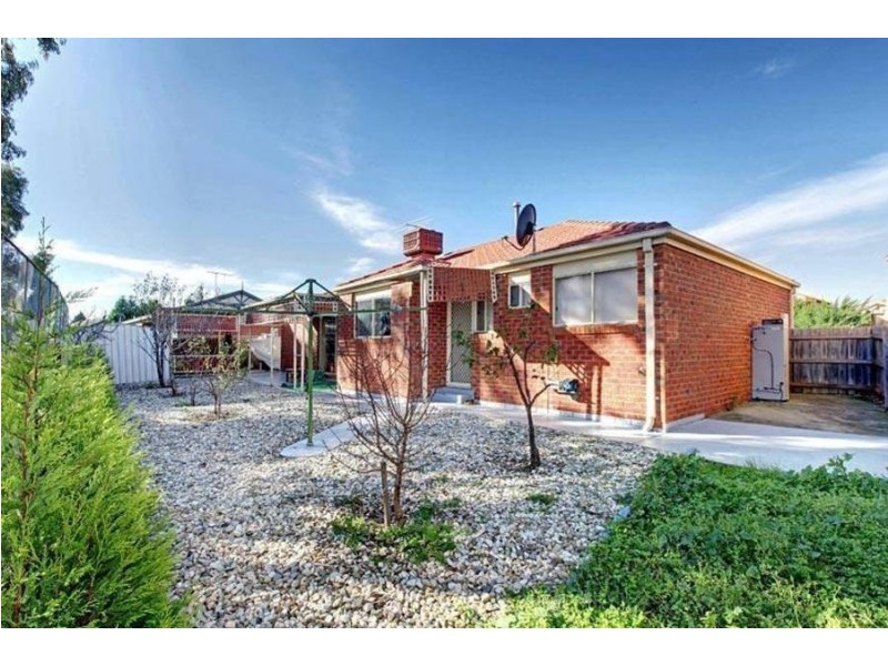 19 Golden Ash Court, Meadow Heights VIC 3048