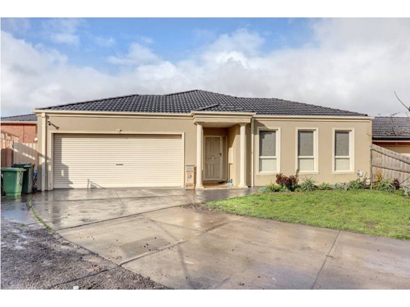 8 Mayfield Mews, Roxburgh Park VIC 3064