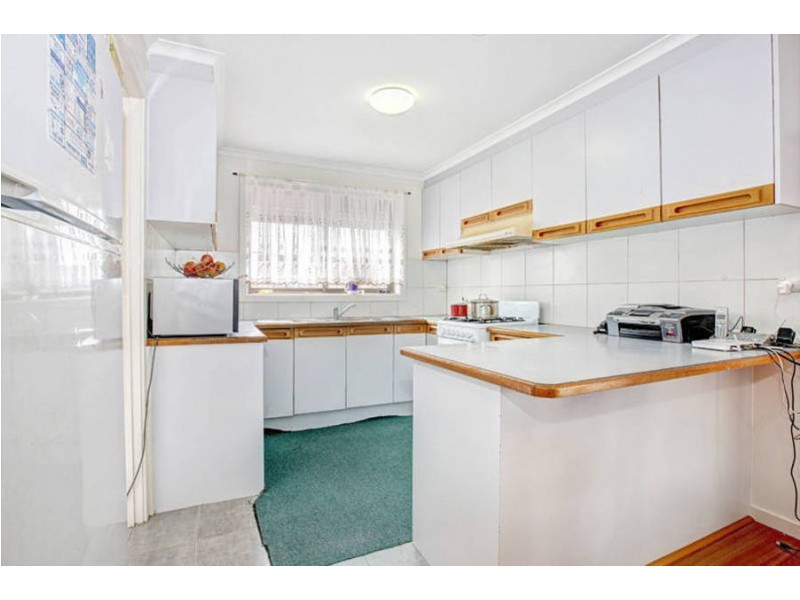 147 Malmsbury Drive, Meadow Heights VIC 3048