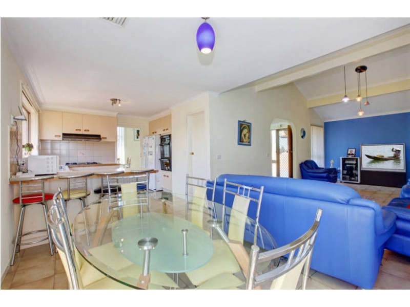 49 Tarcoola Avenue, Meadow Heights VIC 3048