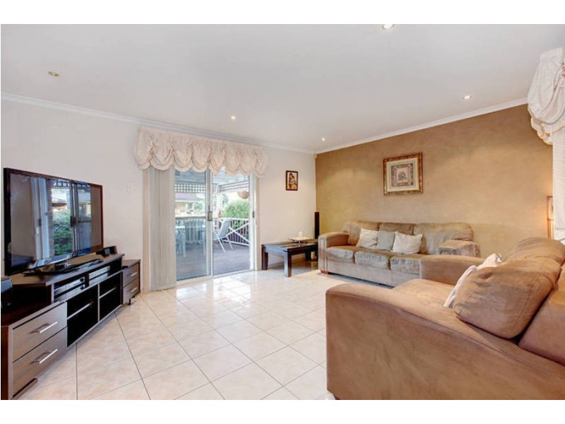 8B Nash Court, Meadow Heights VIC 3048