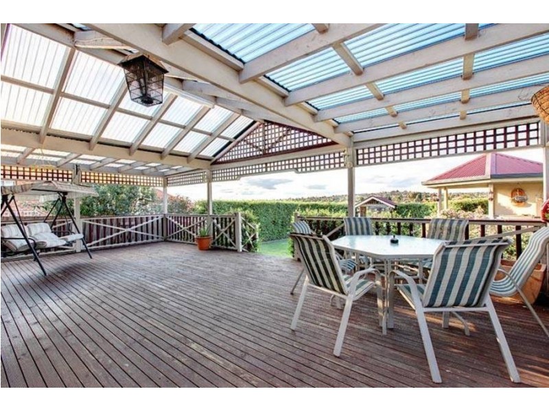 8B Nash Court, Meadow Heights VIC 3048