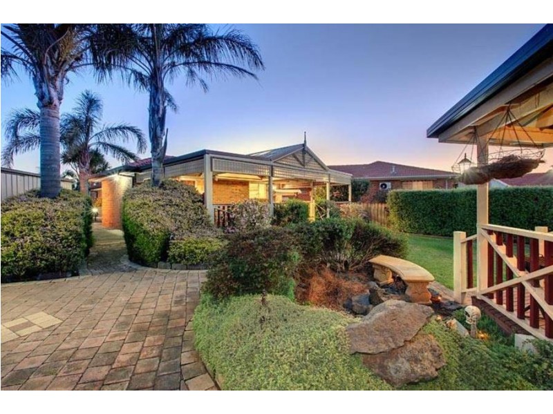 8B Nash Court, Meadow Heights VIC 3048