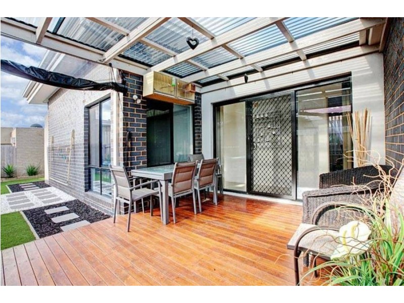 3/2-10 Creekwood Drive, Craigieburn VIC 3064