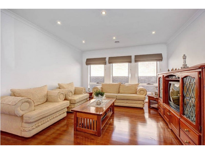 40 Ben Loman Court, Craigieburn VIC 3064