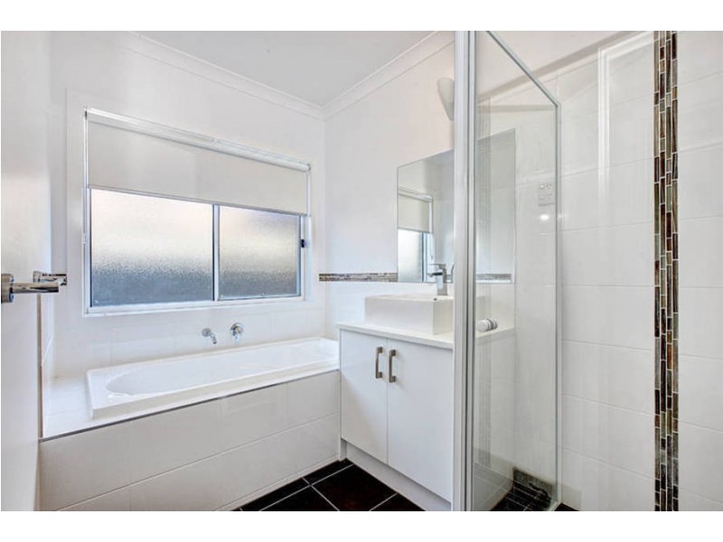 40 Ben Loman Court, Craigieburn VIC 3064