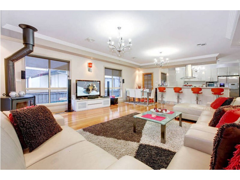 19 Rosedale Crescent, Dallas VIC 3047