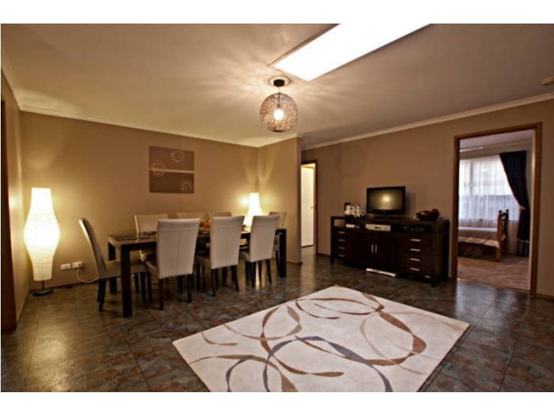 15 Goodenia Close, Meadow Heights VIC 3048