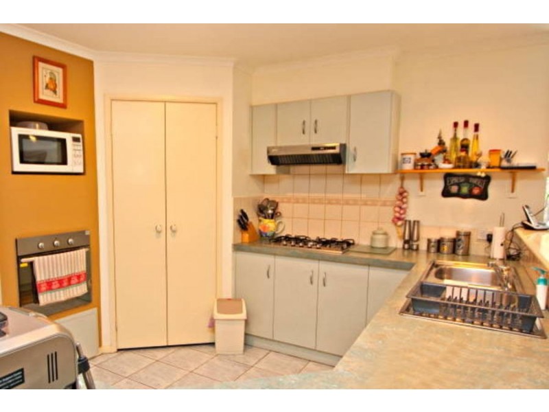 16 Orion Way, Roxburgh Park VIC 3064