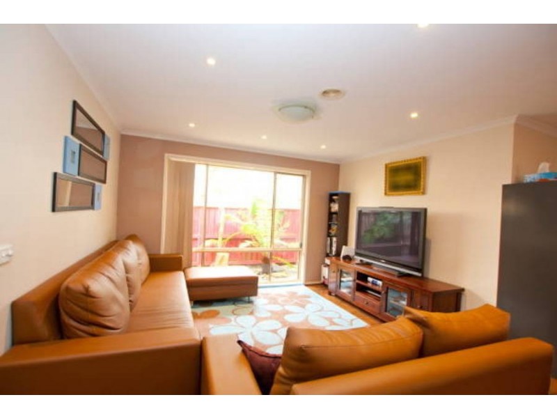 17 Orion Way, Roxburgh Park VIC 3064