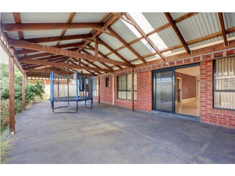 13 Classic Place, Craigieburn VIC 3064