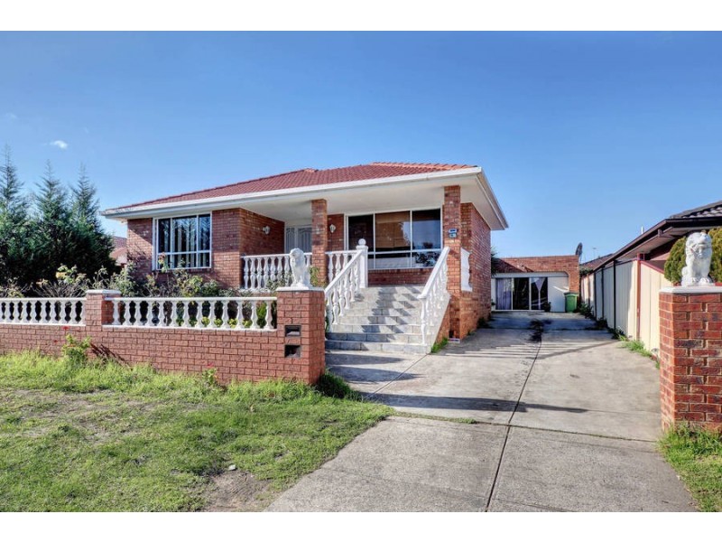 16 Amarina Close, Meadow Heights VIC 3048