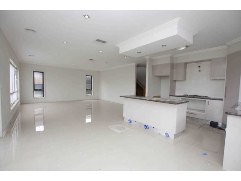 268 Waterview Blvd, Craigieburn VIC 3064