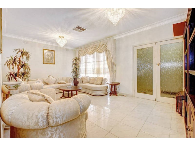 7 Beccles Street, Fawkner VIC 3060