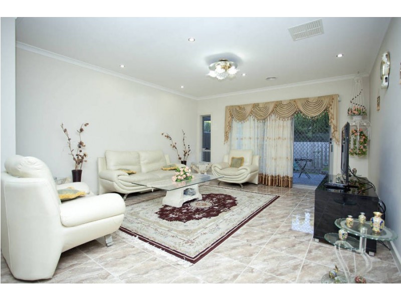 21 Acland Street, Craigieburn VIC 3064