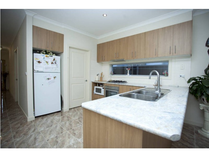 21 Acland Street, Craigieburn VIC 3064