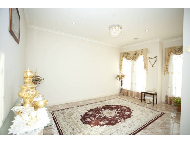 21 Acland Street, Craigieburn VIC 3064