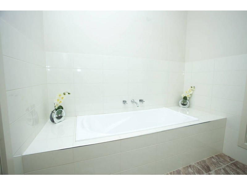 21 Acland Street, Craigieburn VIC 3064