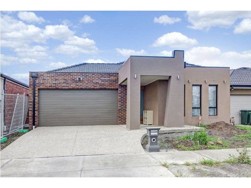28 Conservation Drive, Craigieburn VIC 3064